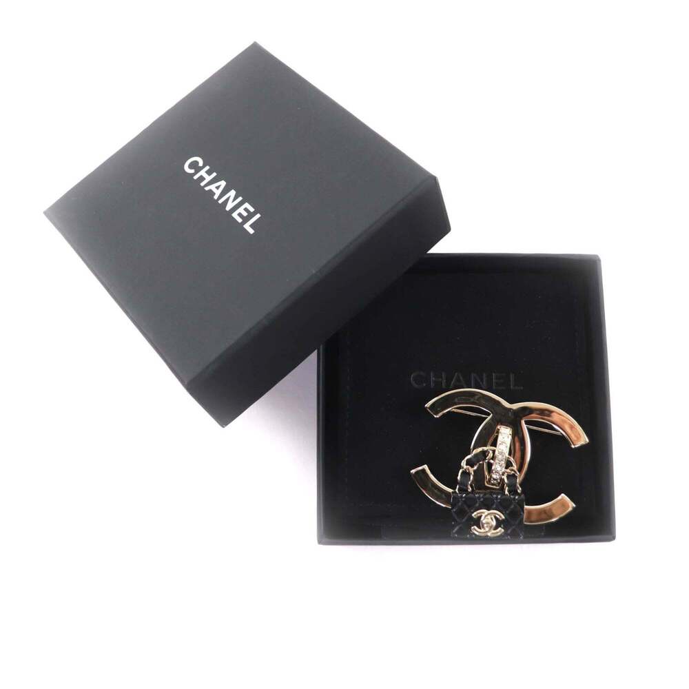 CHANEL Authentic Black Logo Brooch - Picture 2 of 8